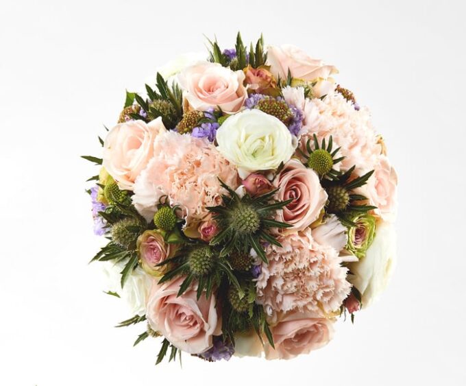 Rund brudebuket i lysrosa og lilla - Send blomster nu!