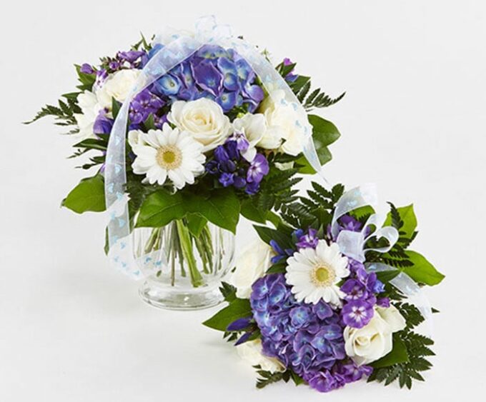 Mor- og barn buket i blå - Send blomster til nybagte forældre