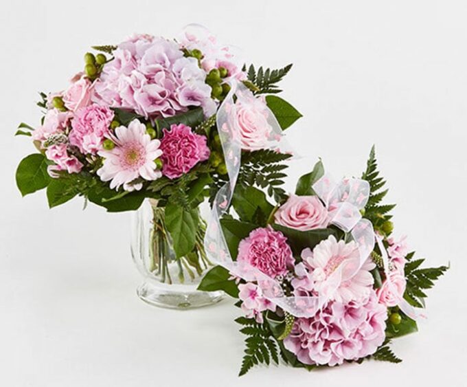 Mor- og barn buket i lyserød - Send blomster med Bloomit